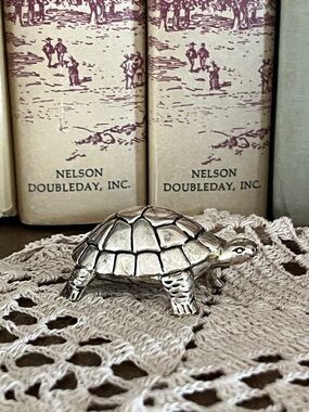 🐢Godinger Silver Plated Turtle Figurine, paper weight, mini